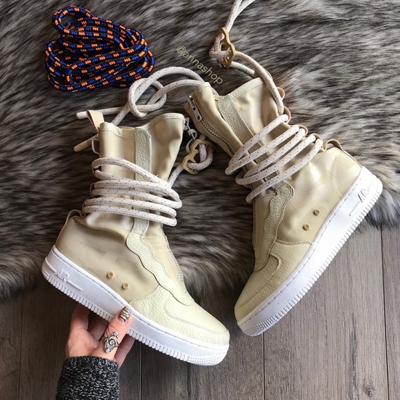 Nike Shoes - NWT Nike Air Force 1 SF high tops